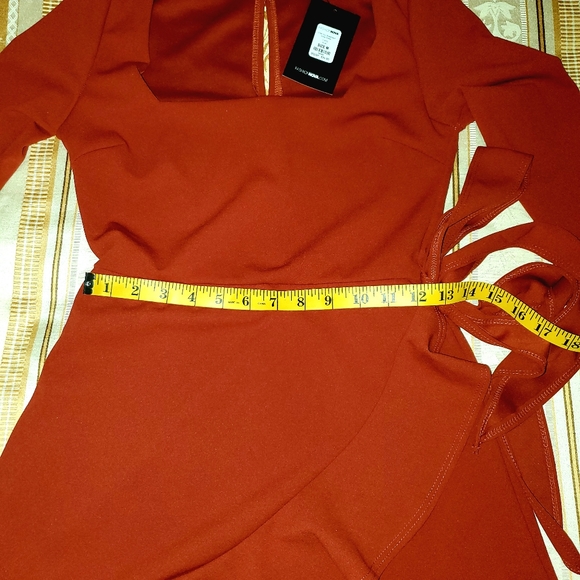 FN Rust Faux Wrap Ruffle Mini Dress sz S - Picture 5 of 7